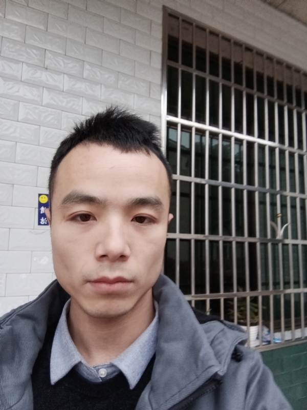 笑得那么开心的第一张照片--宁乡中老年相亲网